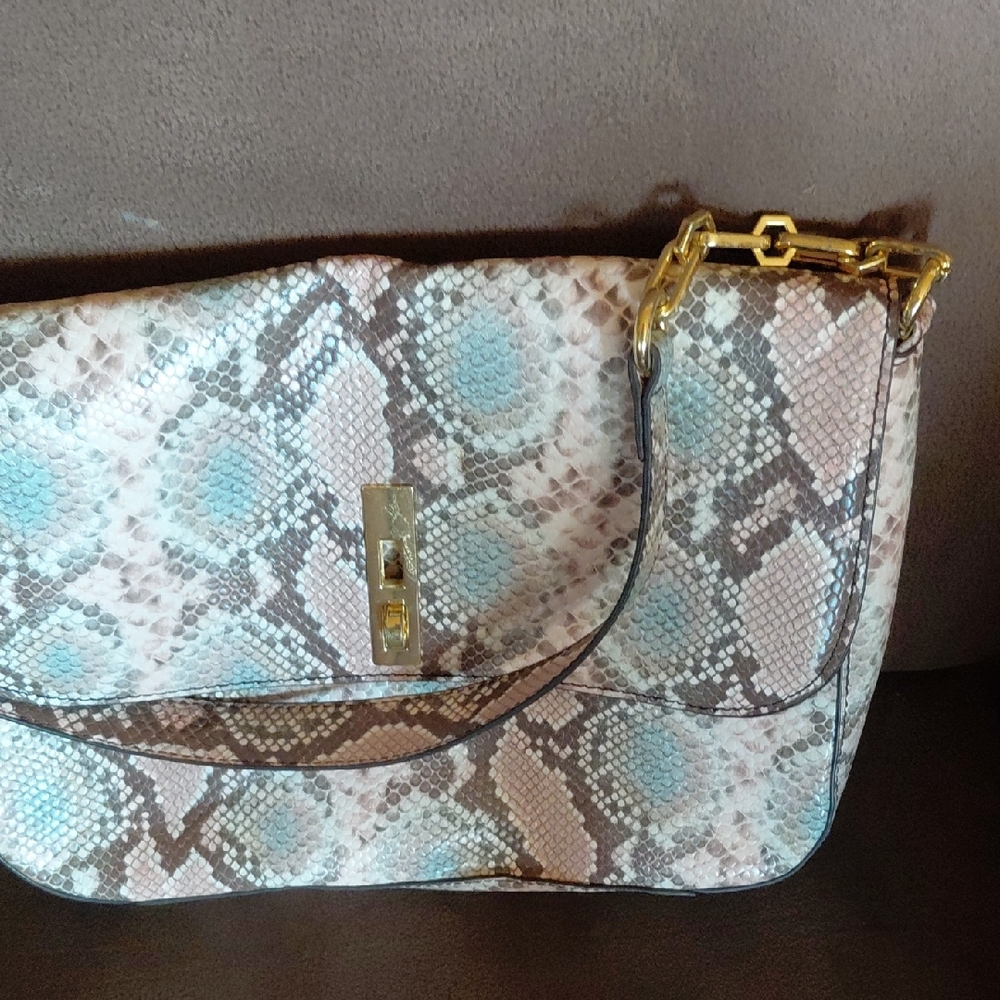 Liz Claiborne Snakeskin Shoulder Bag in Cream and Brown